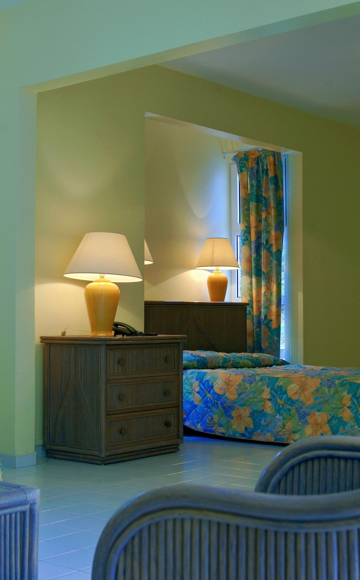 Residence Le Vallon Guadeloupe Parc Piscine Appartements & Studios & Services Hoteliers A La Carte Saint-Francois  Bagian luar foto