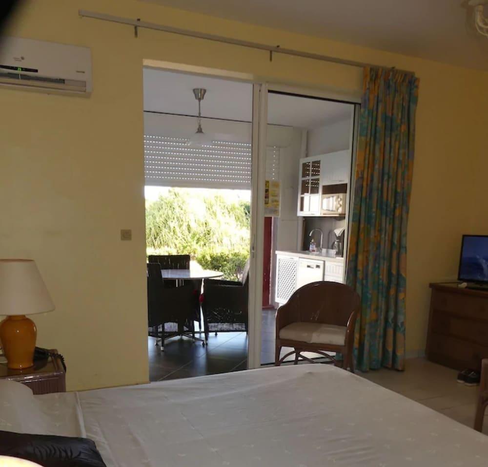 Residence Le Vallon Guadeloupe Parc Piscine Appartements & Studios & Services Hoteliers A La Carte Saint-Francois  Bagian luar foto
